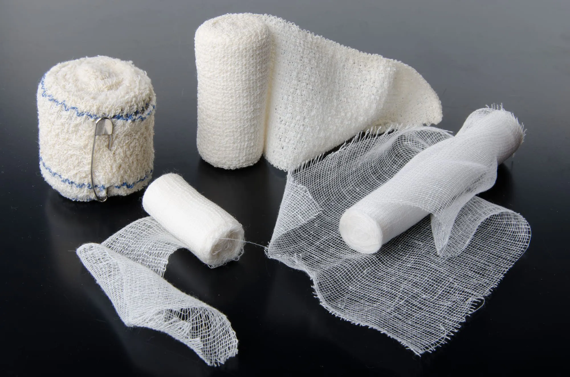 Bandages and Guazes